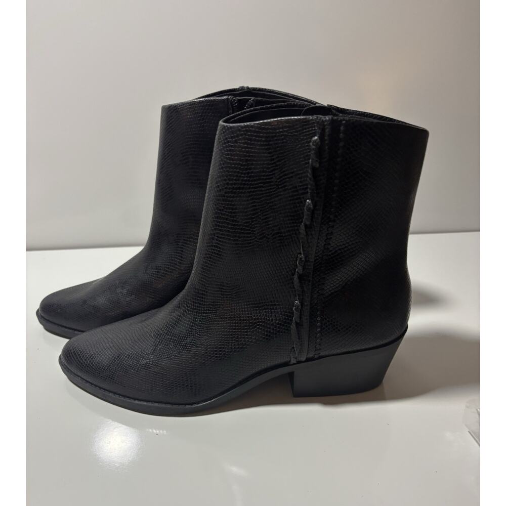 Lucky Brand NWOB Womens Black Leather Side Zip Boots Booties Mid-Calf Size 11